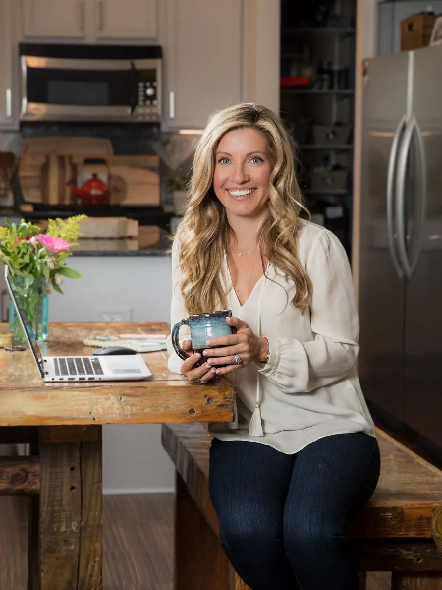 kitchen branding session, mug and laptop